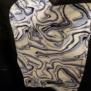 tank top colors white blue and black